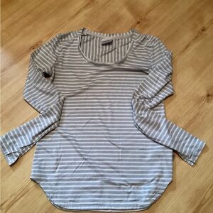 Columbia Gray Striped Long Sleeve Top